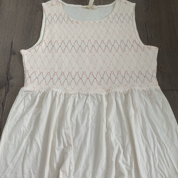Medium Tank Top NWT